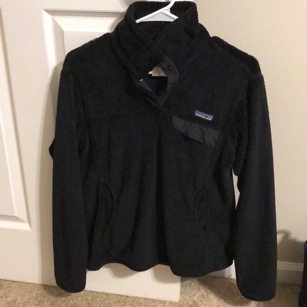 Patagonia pullover. Women’s Medium.